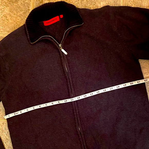 Tomodachi Zip up Sweater - Picture 4 of 4